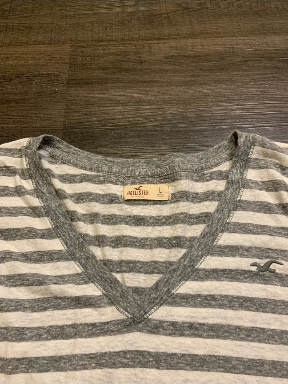 Hollister Gray and White Striped V-Neck Long Sleeve Tee - Picture 3 of 3